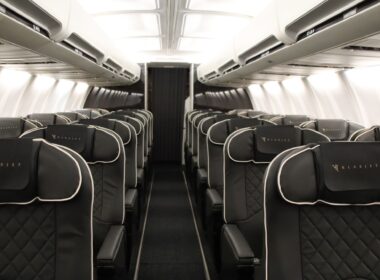 KlasJet introduces luxury Boeing 737-300 for UK market