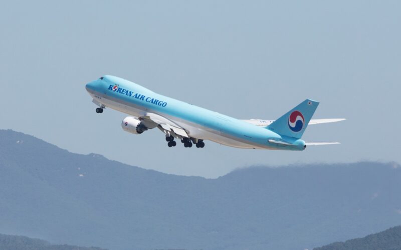 Korean Air Boeing 747 8F