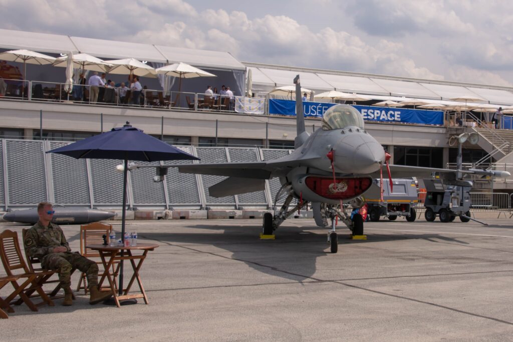 Lockheed Martin F-16 (USAF)