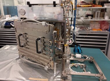 Metal 3D printer for the International Space Station