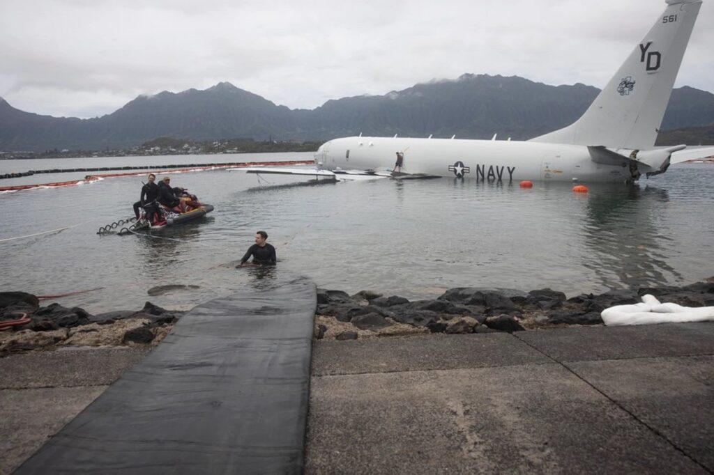 P 8A Poseidon salvage Hawaii