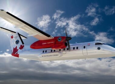 Pratt & Whitney hybrid-electric Dash 8 render