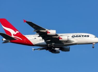 Qantas Airbus A380 vh-oqi