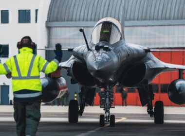 Rafale F4 arrives in Mont-de-Marsan (1)