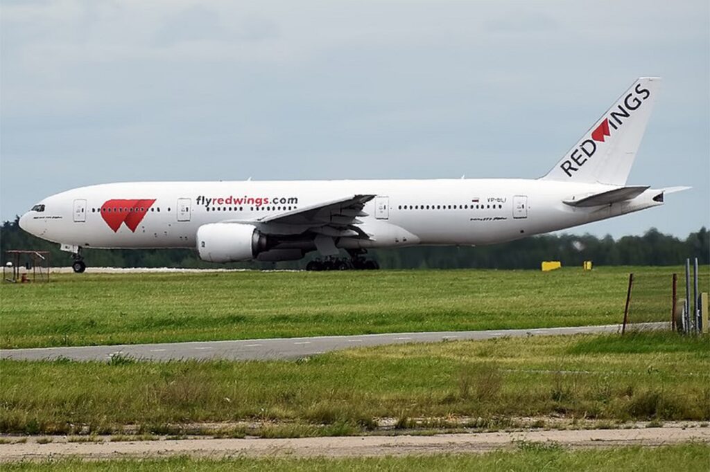 Red Wings Boeing 777 200ER