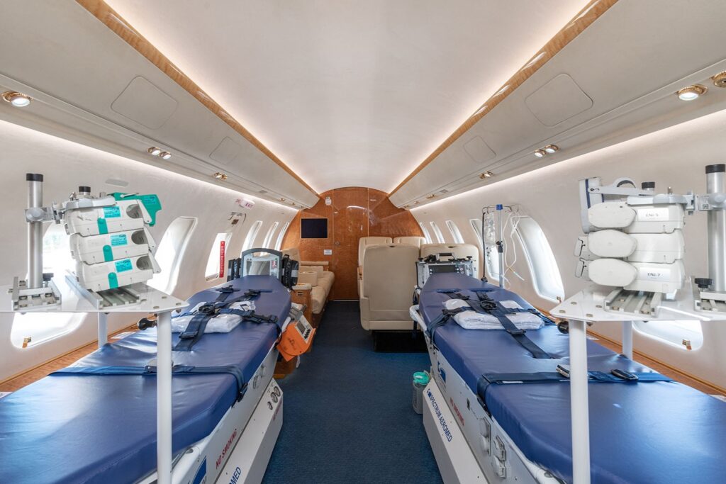 Redstar Aviation Challenger 605 Air Ambulance Interior