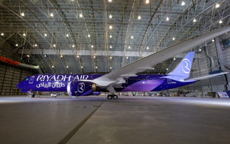 Watch as Riyadh Airs Boeing 787 soars to the sky with its new livery