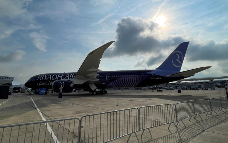 Riyash Air Boeing Dreamliner