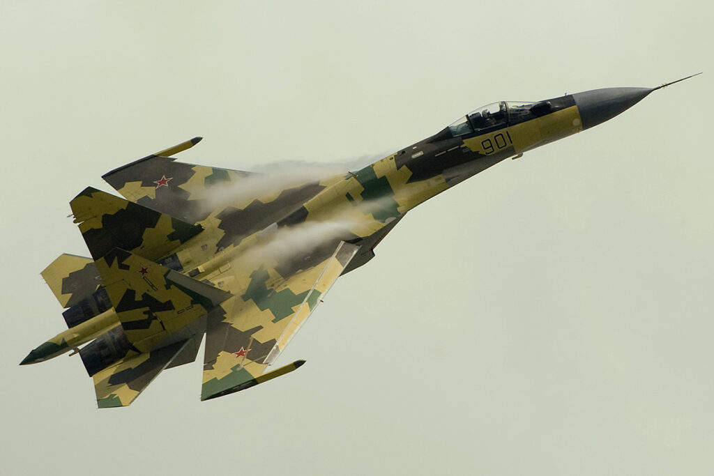 Sukhoi Su 35 fighter jet