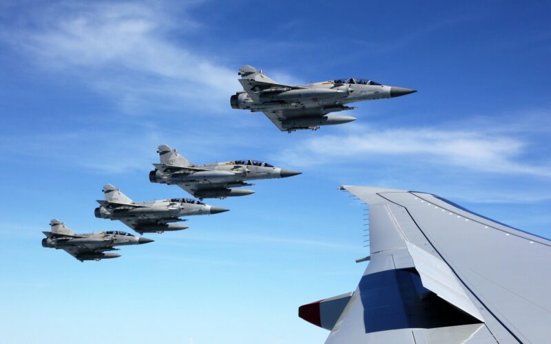 Taiwan Mirage 2000 fighters flying in formation