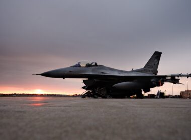 a_114th_fighter_wing_f-16_fighting_falcon_parked_at_sioux_fall.jpg