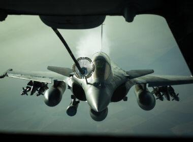 a_french_rafale_marine_being_refueled.jpg