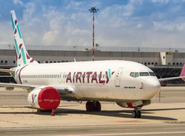 a_grounded_air_italy_boeing_737_max_in_milan_malpensa_airprot_mxp-1.jpg