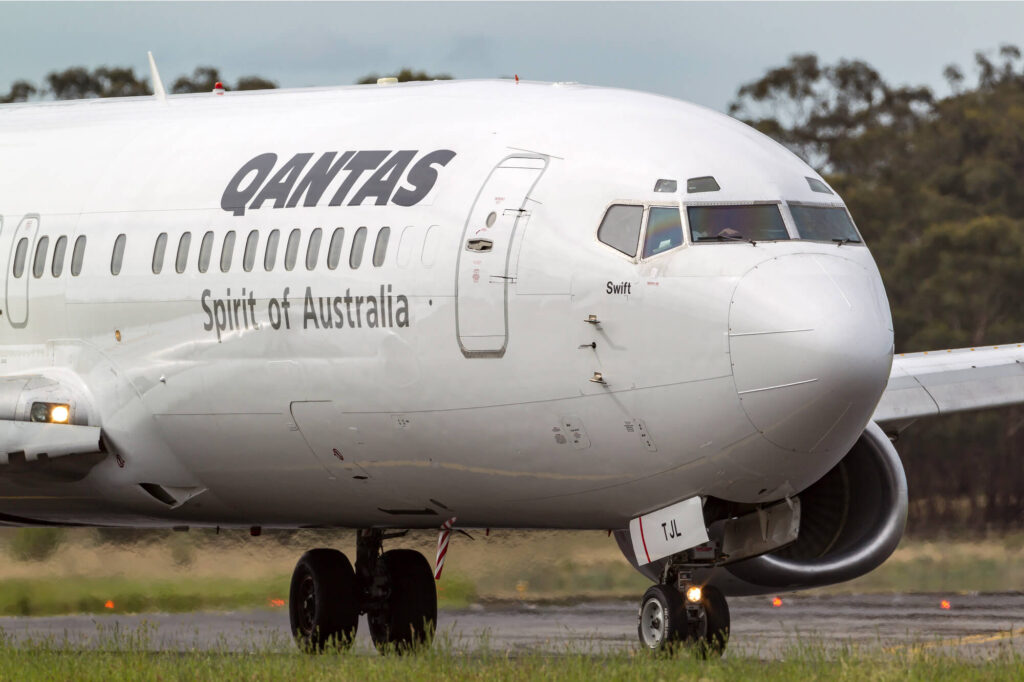 a_qantas_boeing_737.jpg