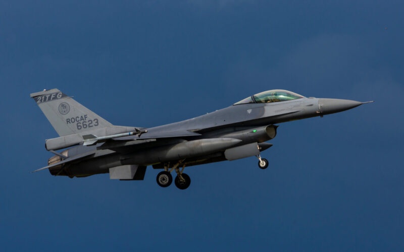 a_rocaf_f-16_fighter_jet.jpg