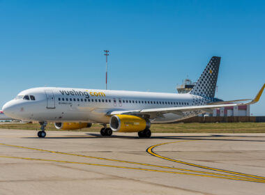 a_vueling_plane_in_kyiv.jpg