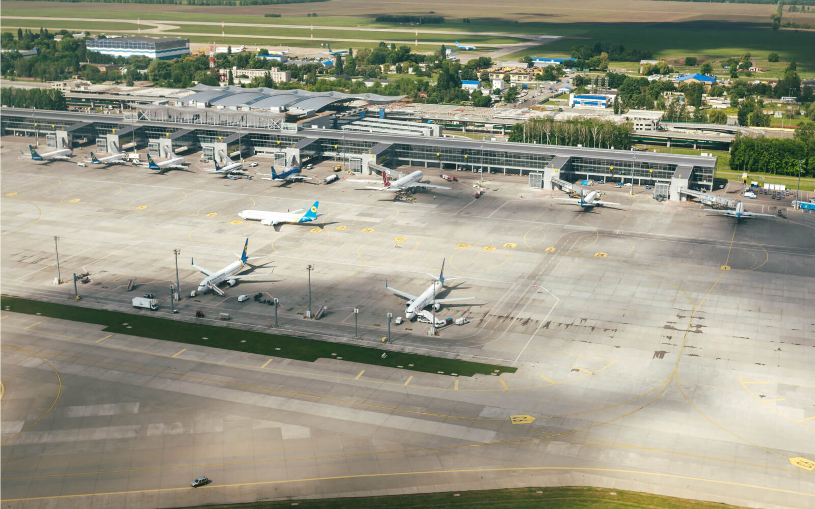 Boeing 777-300 takes off from Kyiv’s main airport: video - AeroTime