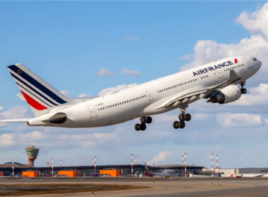 air_france_airbus_a330_in_moscow.jpg