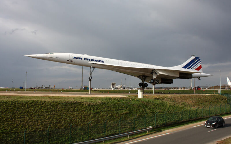 air_france_concorde_on_display_in_paris_france.jpg