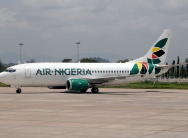 air_nigeria_boeing_737-300.jpg