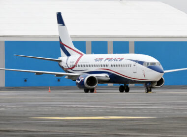 air_peace_5n-bqp_boeing_737-33r-1.jpg