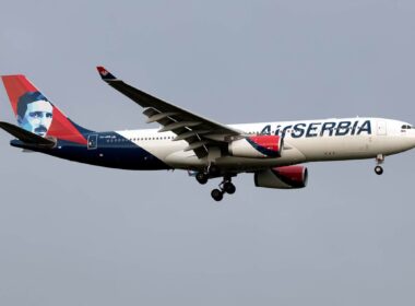 air_serbia_a330.jpg