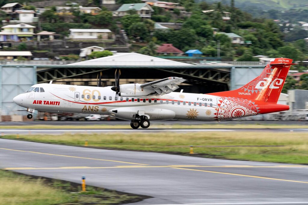 air_tahiti_atr-72_60_years_livery.jpg