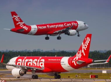 airasia_airbus_a320_at_kuala_lumpur_airport_kul_in_malaysia_2.jpg