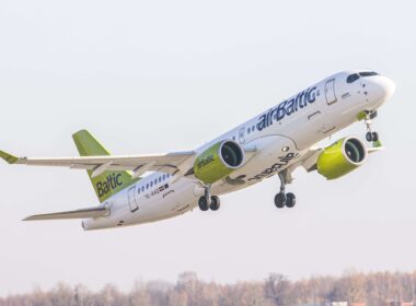 airbaltic_a220.jpg