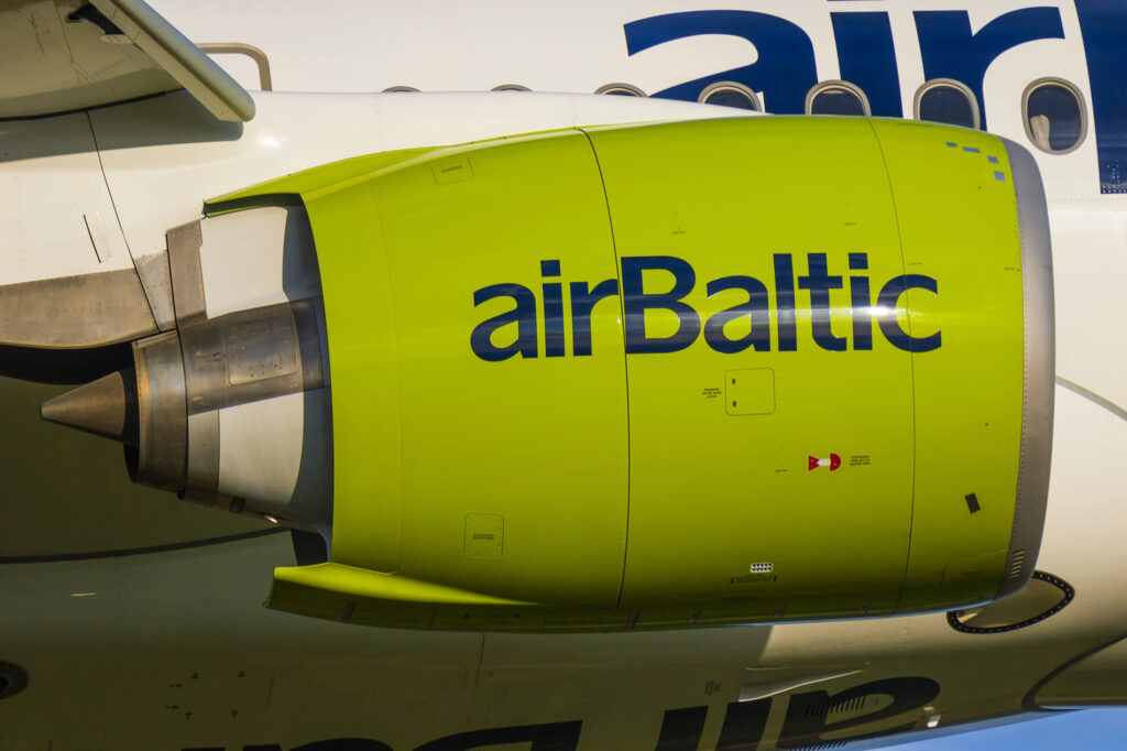 airbaltic_airbus_a220_engine.jpg