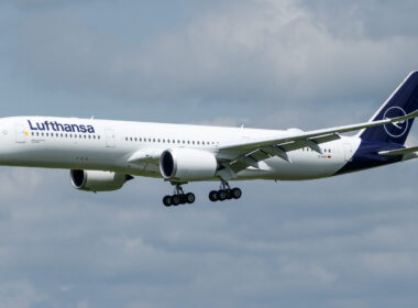 airbus_a350_of_lufthansa_at_munich_airport.jpg