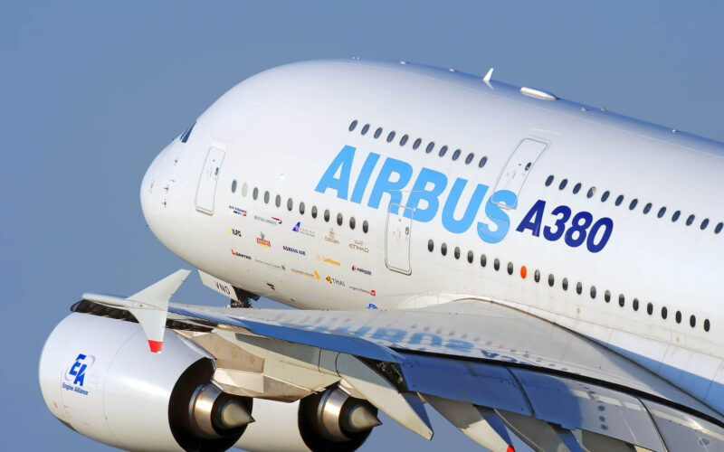 airbus_a380_departing_in_the_airbus_demonstrator_livery.jpg