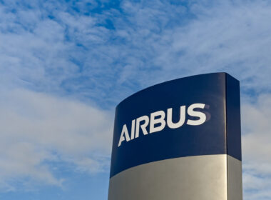 airbus_logo_in_a_blue_sky.jpg