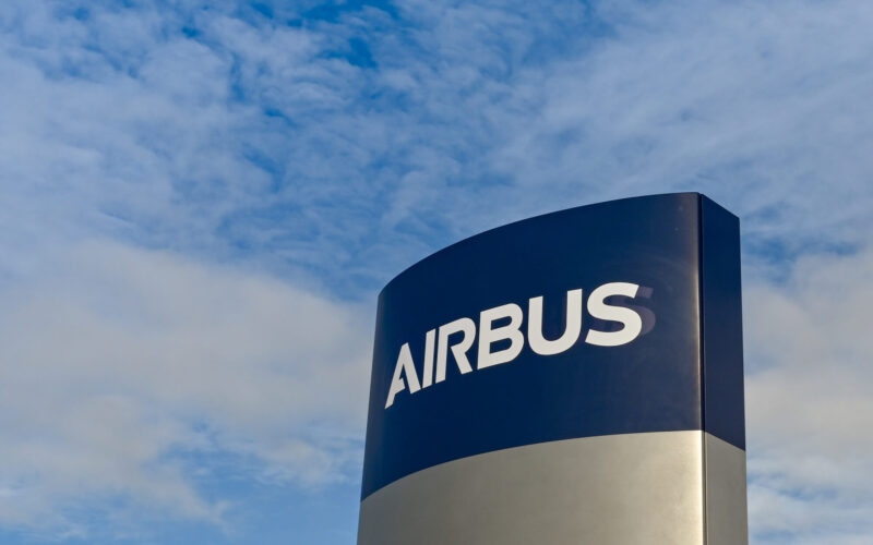 airbus_logo_in_a_blue_sky.jpg