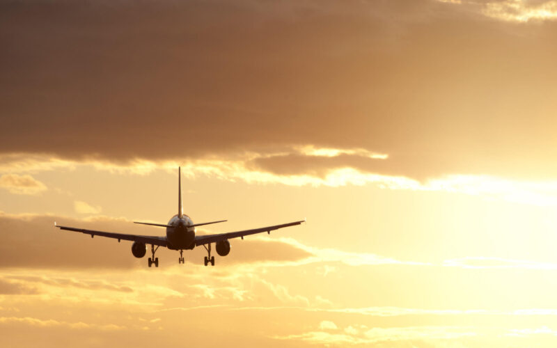 aircraft_flying_at_sunset.jpg