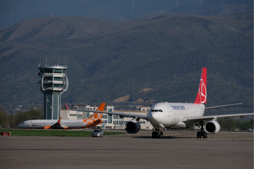 aircraft_in_almaty_international_airport.jpg