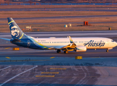 alaska_airlines_boeing_737-900er.jpg