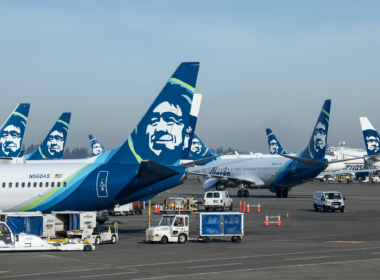 alaska_airlines_firms_120_boeing__737_max_order-1.png