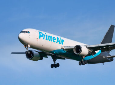 amazon_prime_air_boeing_767_on_approach_at_stockton_california_us.jpg