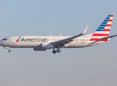 amrican_airlines_b737-800.jpg