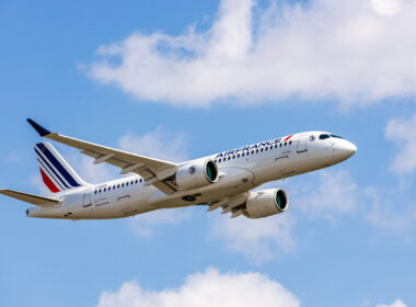 an_air_france_airbus_a220-1.jpg