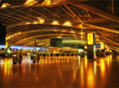 an_empty_lhr_terminal_5_at_night.jpg