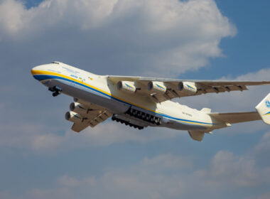 antonov-an-225-biggest-plane-in-the-world-coronavirus-effort.jpg