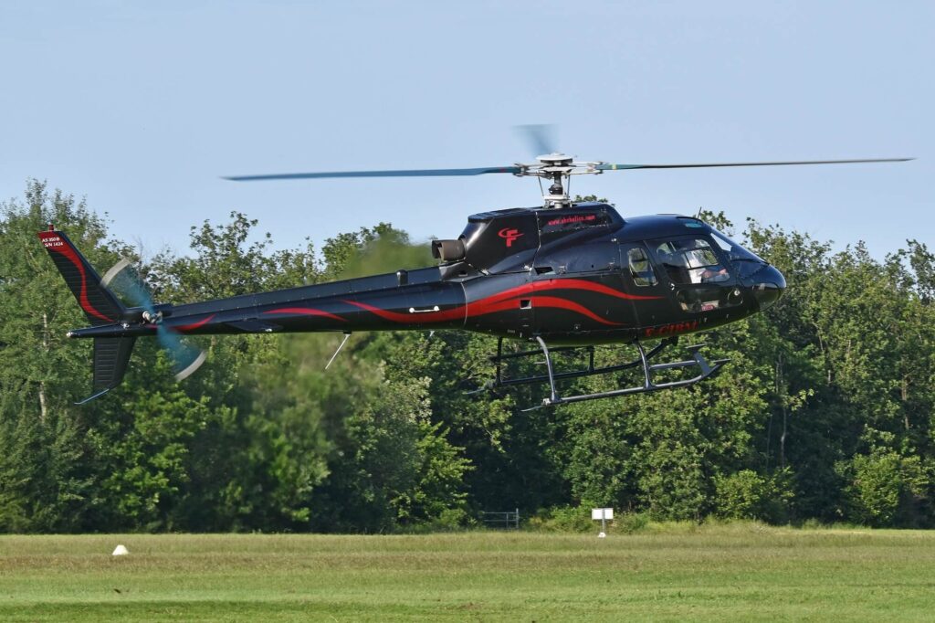 arospatiale_as350b_cureuil_f-gibm.jpg