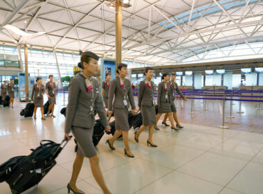 asiana_airlines_crew.jpg