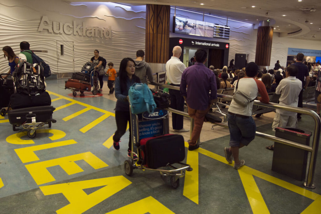 auckland_airport.jpg