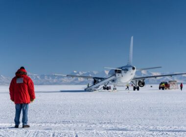 australian_airbus_a220_in_antarctica.jpg