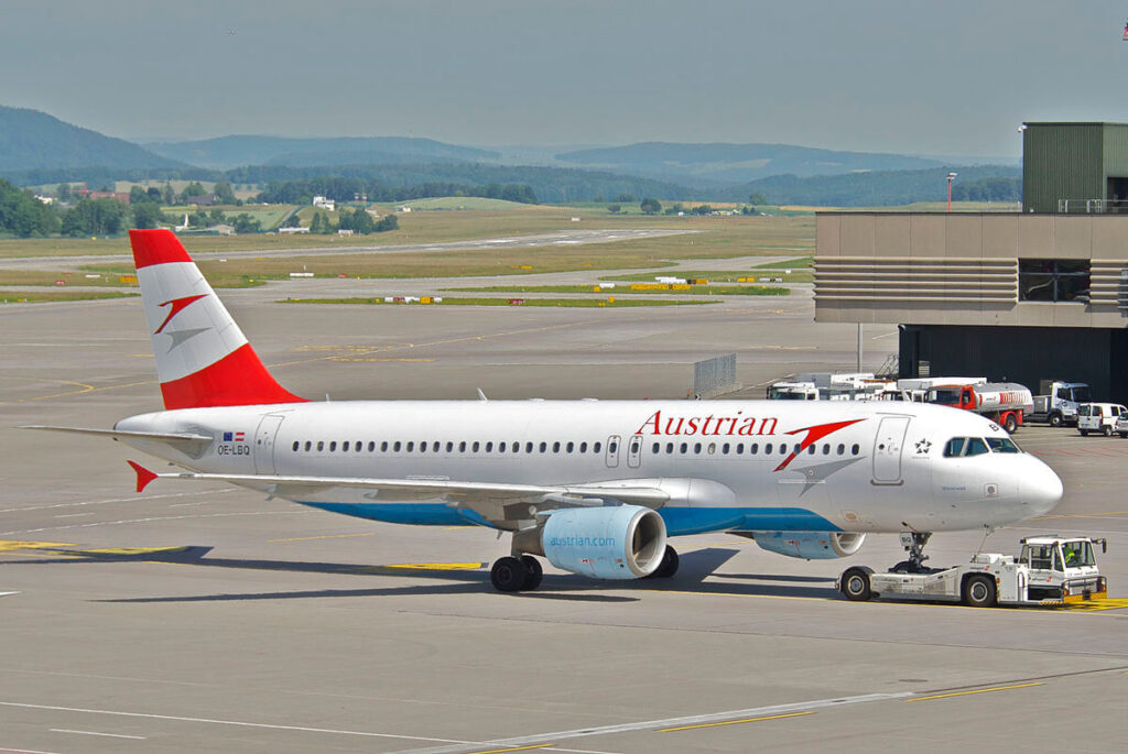 austrian-airlines-airbus-a320-1.jpg