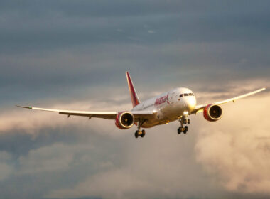 avianca_aircraft_arriving_at_munich.jpg