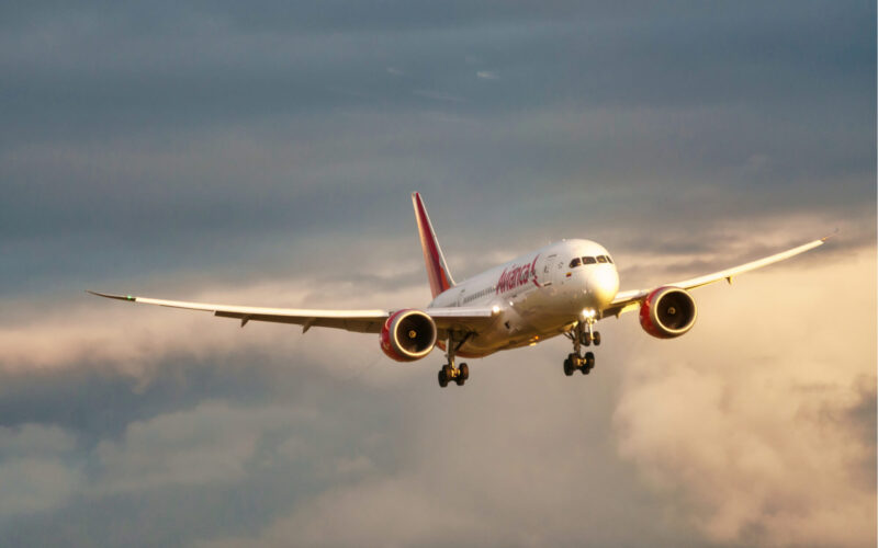 avianca_aircraft_arriving_at_munich.jpg